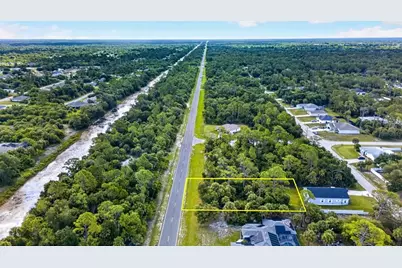 18303 Hillsborough Boulevard, Port Charlotte, FL 33954 - Photo 11