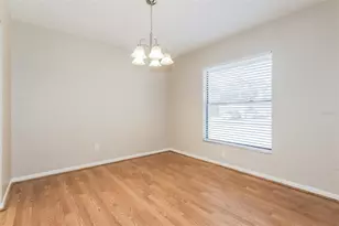 762 Isleton Dr, Brandon, FL 33511 - Photo 3