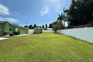 1230 Woodlawn Ave, Punta Gorda, FL 33950 - Photo 35
