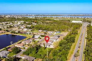 9040 Evelyn Rd, Englewood, FL 34224 - Photo 3