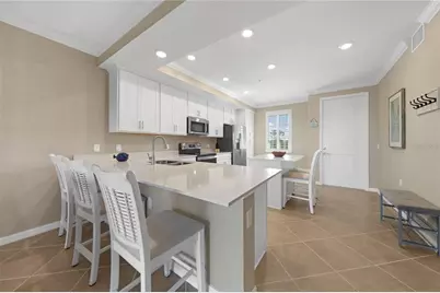14121 Heritage Landing Boulevard #725, Punta Gorda, FL 33955 - Photo 5
