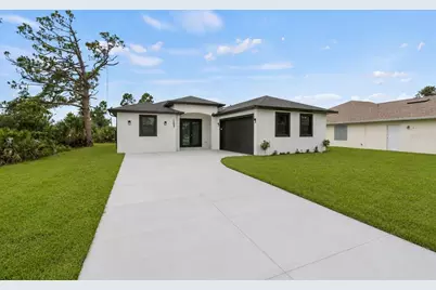 153 Australian Drive, Rotonda West, FL 33947 - Photo 3