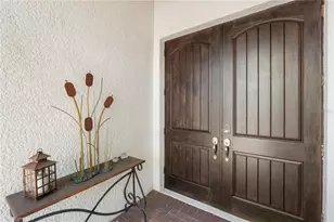 23551 Waverly Cir, Venice, FL 34293 - Photo 3