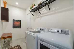 23551 Waverly Cir, Venice, FL 34293 - Photo 29