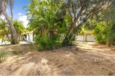 887 Leeward Road, Venice, FL 34293 - Photo 5