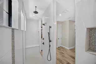 15872 Melport Cir, Port Charlotte, FL 33981 - Photo 31