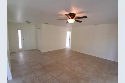 4105 Yucatan Circle, Port Charlotte, FL 33948 - Photo 3