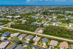 24604 Rio Villa Lakes Cir, Punta Gorda, FL 33950 - Photo 11