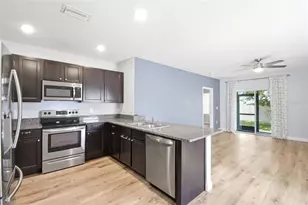 5924 Briar Rose Wy, Sarasota, FL 34232 - Photo 3