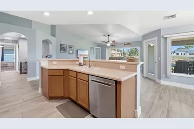 1927 NE 33rd Street, Cape Coral, FL 33909 - Photo 11