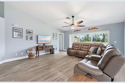 1927 NE 33rd Street, Cape Coral, FL 33909 - Photo 5