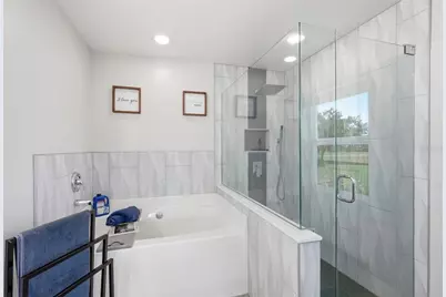 1927 NE 33rd Street, Cape Coral, FL 33909 - Photo 17