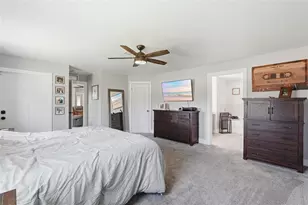 1927 NE 33rd St, Cape Coral, FL 33909 - Photo 15