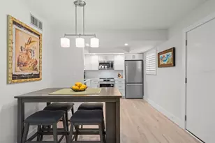 624 Flamingo Dr, Venice, FL 34285 - Photo 21