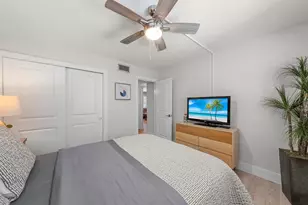 624 Flamingo Dr, Venice, FL 34285 - Photo 35