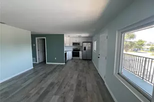 1258 Barbara Dr, Venice, FL 34285 - Photo 5