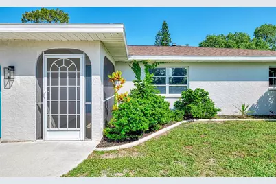 61 Shade Street, Port Charlotte, FL 33953 - Photo 3