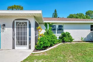 61 Shade St, Port Charlotte, FL 33953 - Photo 3