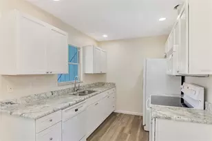 61 Shade St, Port Charlotte, FL 33953 - Photo 15