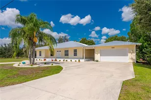 569 Rio Vista Ave, Punta Gorda, FL 33982 - Photo 7