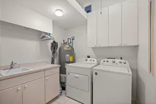 569 Rio Vista Ave, Punta Gorda, FL 33982 - Photo 39