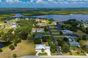 569 Rio Vista Ave, Punta Gorda, FL 33982 - Photo 69