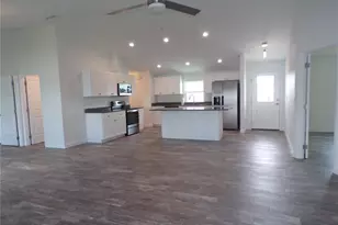 3308 Port Charlotte Blvd, Port Charlotte, FL 33952 - Photo 3