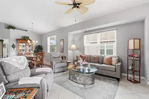 1351 Hedgewood Cir, North Port, FL 34288 - Photo 13