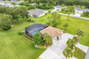 1351 Hedgewood Cir, North Port, FL 34288 - Photo 35