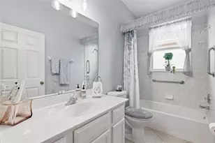 1351 Hedgewood Cir, North Port, FL 34288 - Photo 25