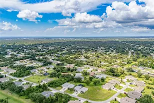 1351 Hedgewood Cir, North Port, FL 34288 - Photo 37