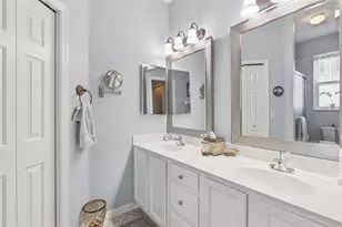 1351 Hedgewood Cir, North Port, FL 34288 - Photo 23