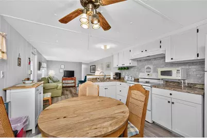7459 Danvers Circle, Port Charlotte, FL 33981 - Photo 5