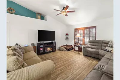 1209 NW 25th Place, Cape Coral, FL 33993 - Photo 11