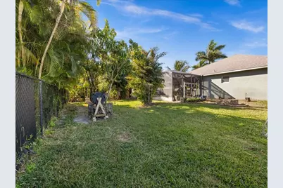 1209 NW 25th Place, Cape Coral, FL 33993 - Photo 37