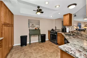 9050 Midnight Pass Rd, Sarasota, FL 34242 - Photo 5