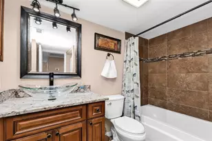 9050 Midnight Pass Rd, Sarasota, FL 34242 - Photo 13