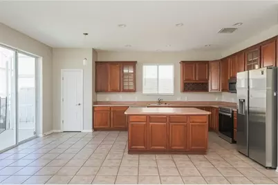 12125 Fox Bloom Avenue, Gibsonton, FL 33534 - Photo 3