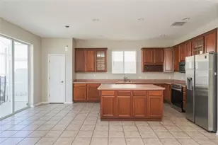 12125 Fox Bloom Ave, Gibsonton, FL 33534 - Photo 3