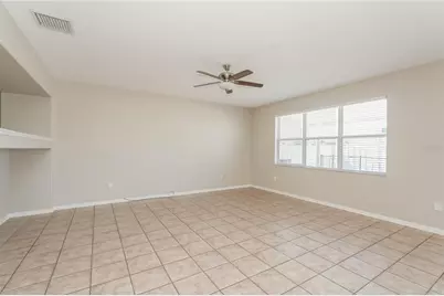 12125 Fox Bloom Avenue, Gibsonton, FL 33534 - Photo 5