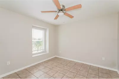 12125 Fox Bloom Avenue, Gibsonton, FL 33534 - Photo 7