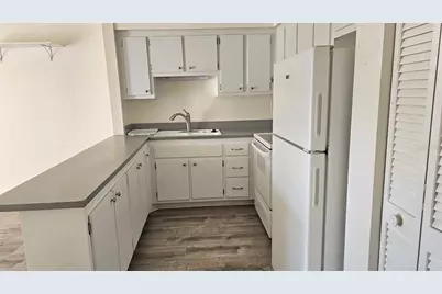 21150 Gertrude Avenue #2, Port Charlotte, FL 33952 - Photo 5
