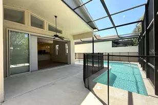 4304 Marcott Cir, Sarasota, FL 34233 - Photo 45