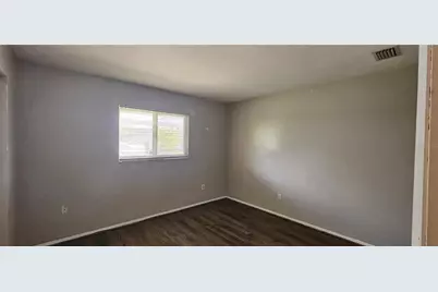 1205 Academy Boulevard #B, Cape Coral, FL 33990 - Photo 9