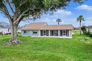 12001 SW Kingsway Cir, Lake Suzy, FL 34269 - Photo 25