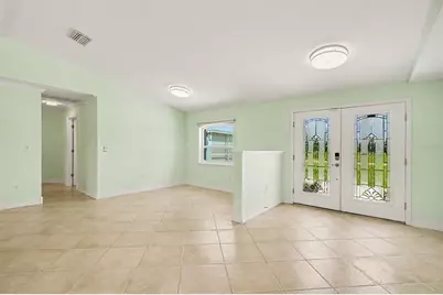 12001 SW Kingsway Circle, Lake Suzy, FL 34269 - Photo 3