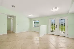 12001 SW Kingsway Cir, Lake Suzy, FL 34269 - Photo 3