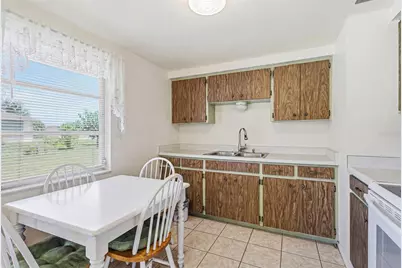 300 San Marino Avenue, North Port, FL 34287 - Photo 9