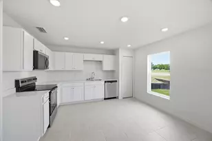 3016 Cascade Circle, Lake Wales, FL 33898 - Photo 5