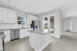 17030 Espana Cir, Punta Gorda, FL 33955 - Photo 19